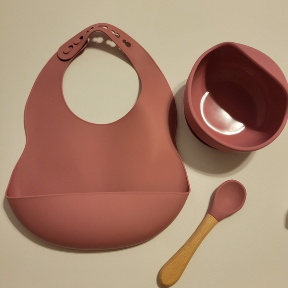 Silicone Feeding Set - Picture 1 of 4